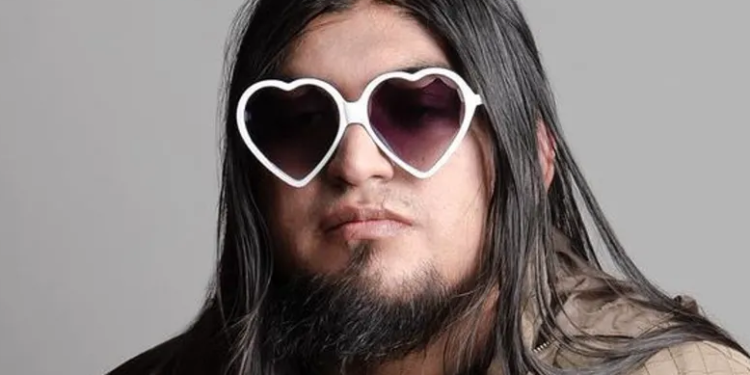 Carlos Ballarta estrena Tlatoani, su primer especial de stand up en cine